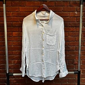 Bluenotes Boyfriend Fit White Button-Down Shirt L Crinkle Cotton Casual Coastal